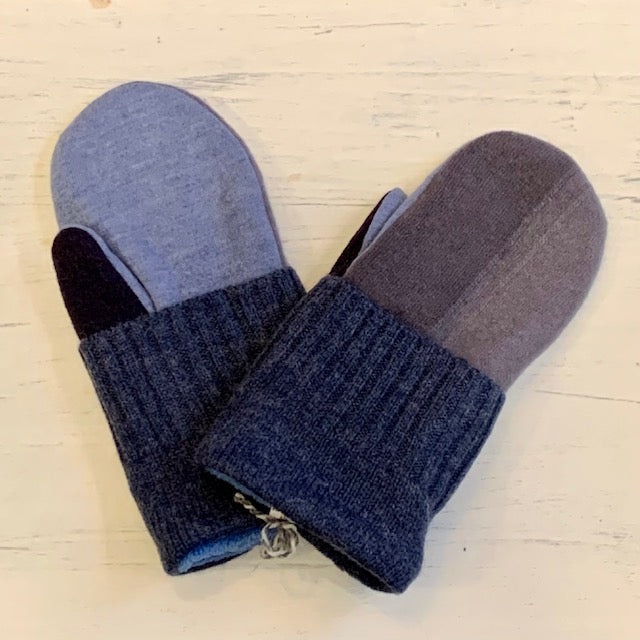 Darcie’s Woolens Upcycled Mitts LG