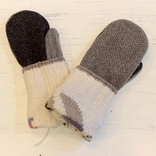 Darcie’s Woolens Upcycled Mitts LG