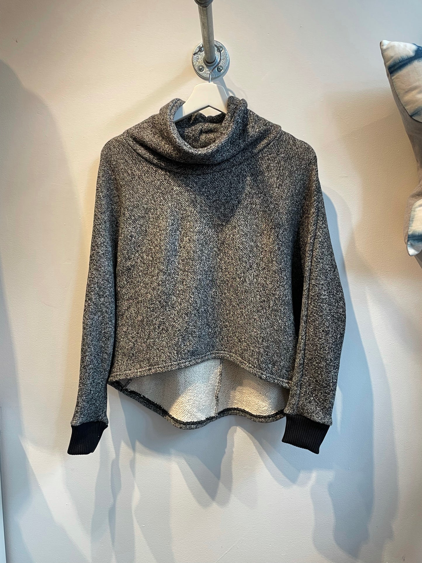 Miley Cropped Sweater